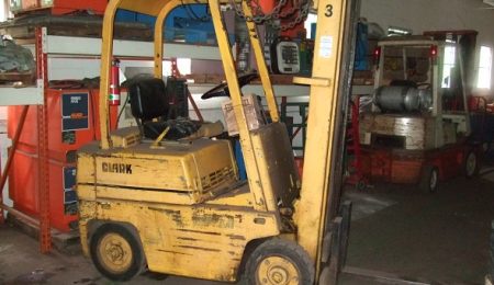 Buying a used forklift