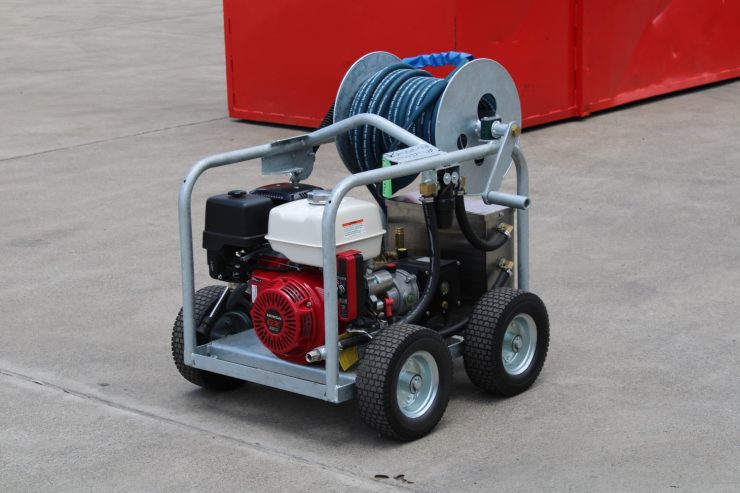 New Thoroughclean P13R-40CE Petrol Portable Pressure Washer